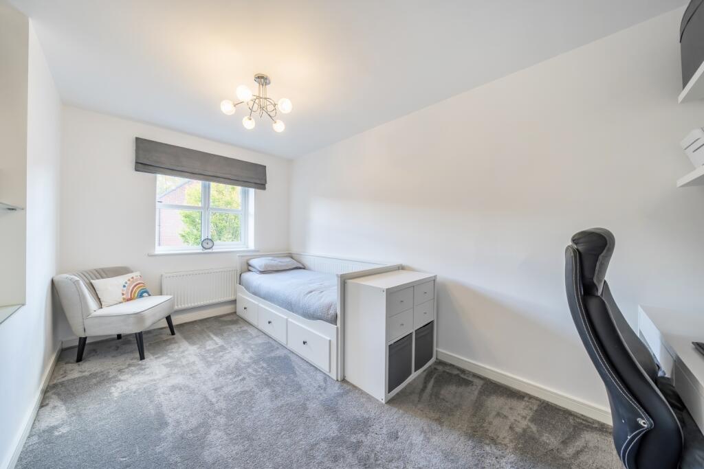 1372109-20-68f8e3706109e