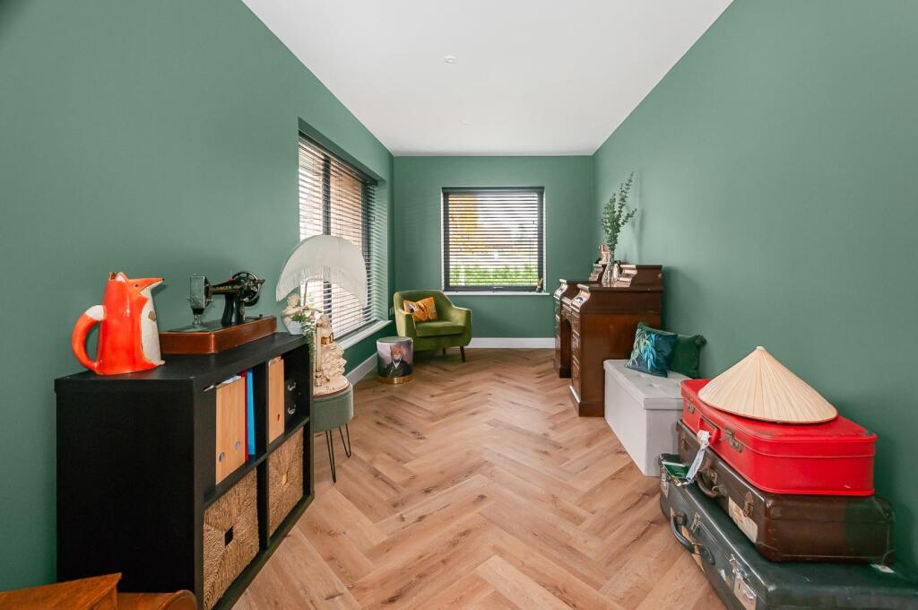 Snug / Reception Room
