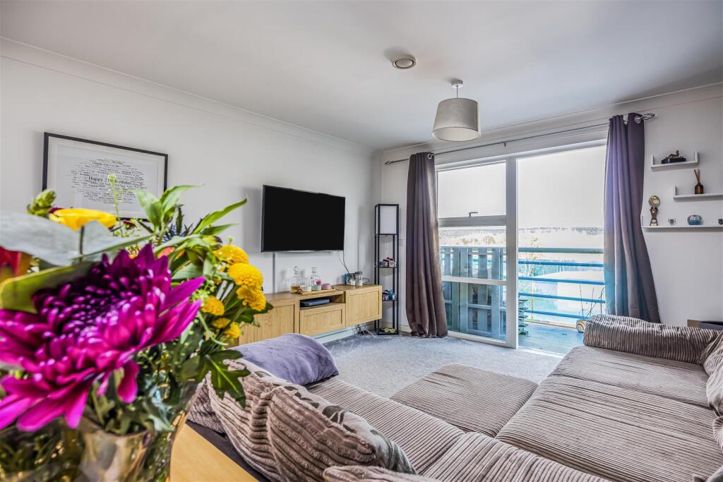 34 Southdown View, Military Road, Hilsea-PorticoMa