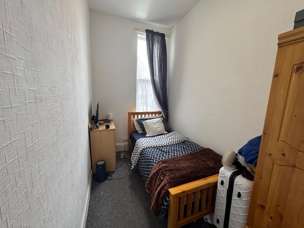 Bedroom 2 (Single)