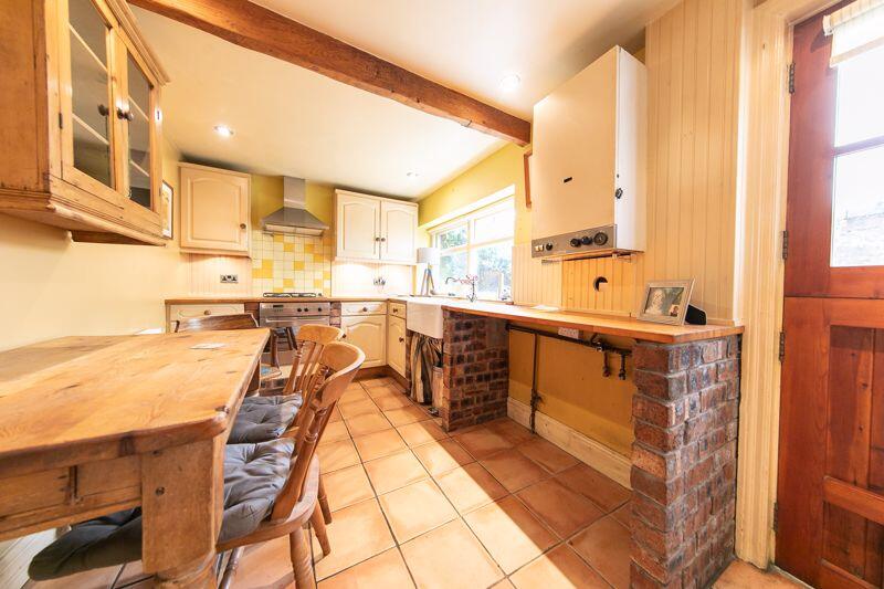 Kitchen &amp; breakfast room