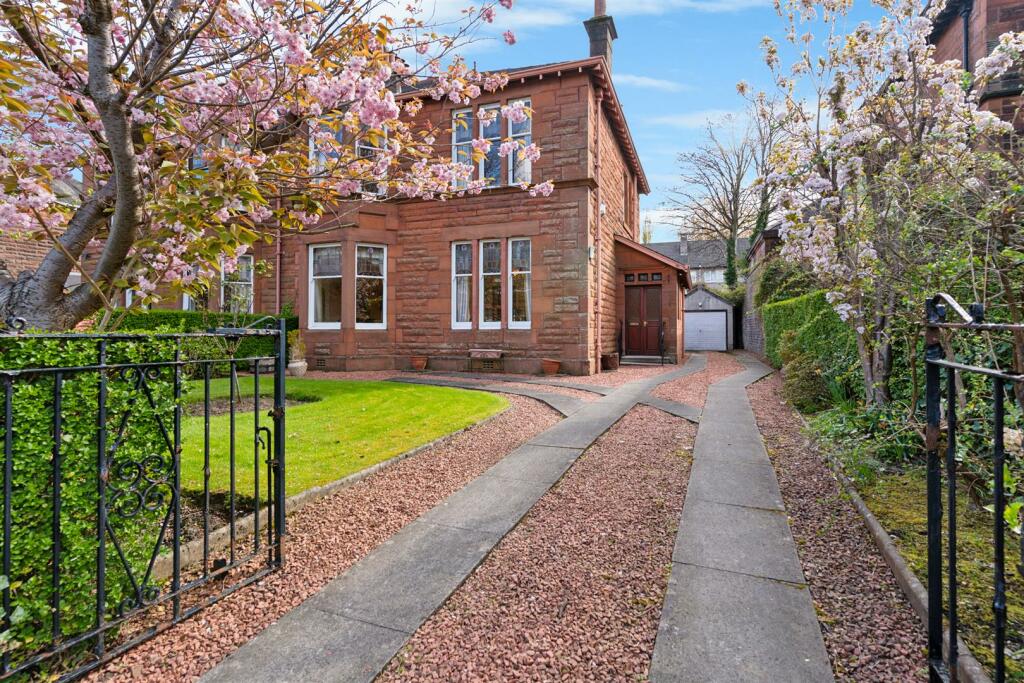 YATES HELLIER - 21 Larch Road (2 of 45).jpg