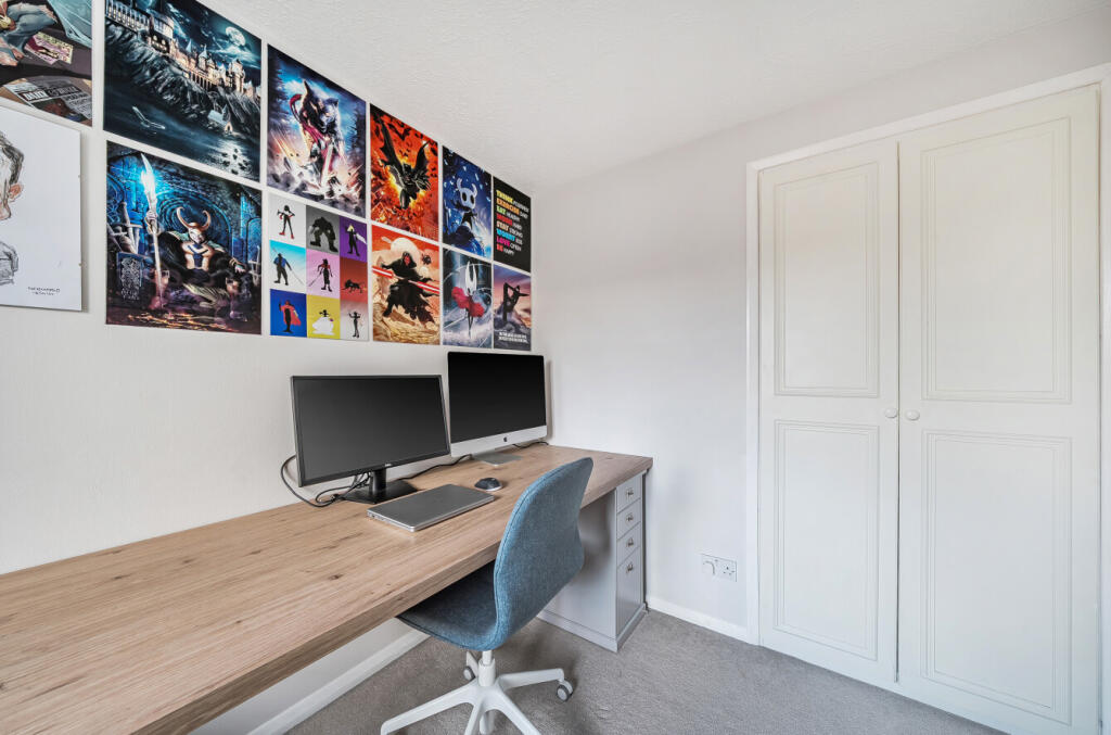 1389302-22-694028...