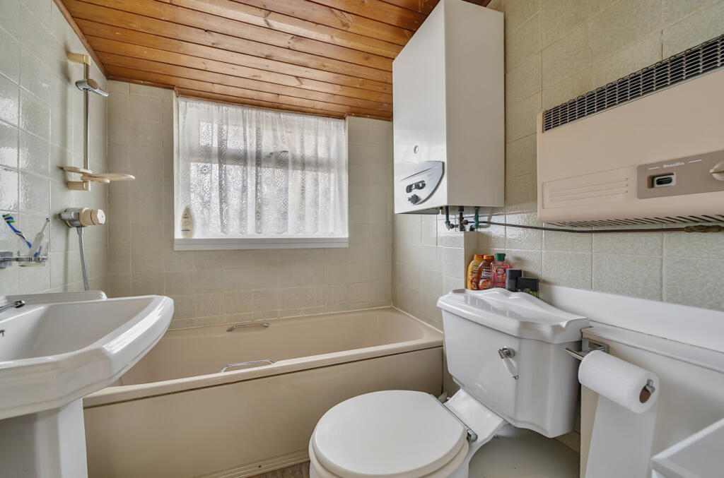 17-6822137368c61-...