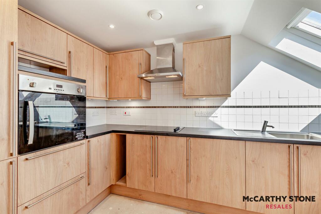 8614561-interior08-800.jpg