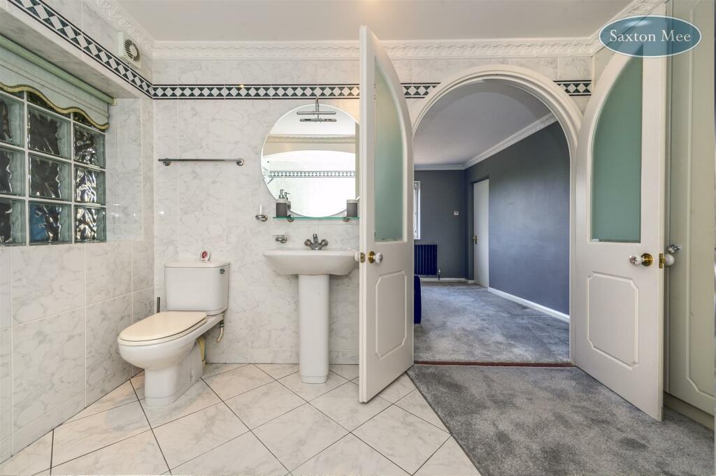 bath 2.jpg