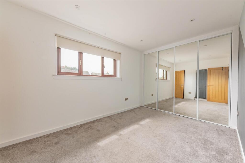 5 Strips of Craigie Place Dundee-5.JPG