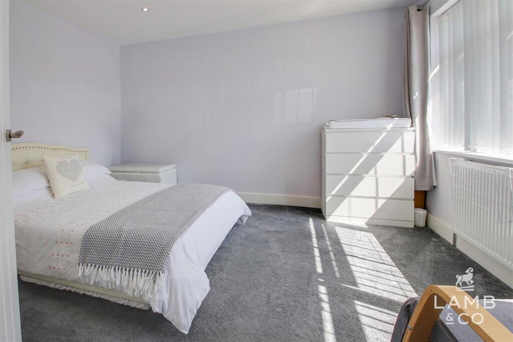 BEDROOM TWO