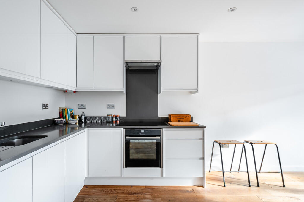 Wilton Way 46A - ...