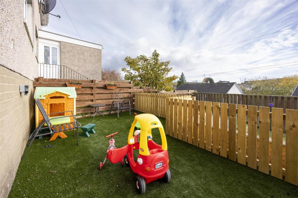 51_CRAIGENBAY_RD_LENZIE_003.JPG
