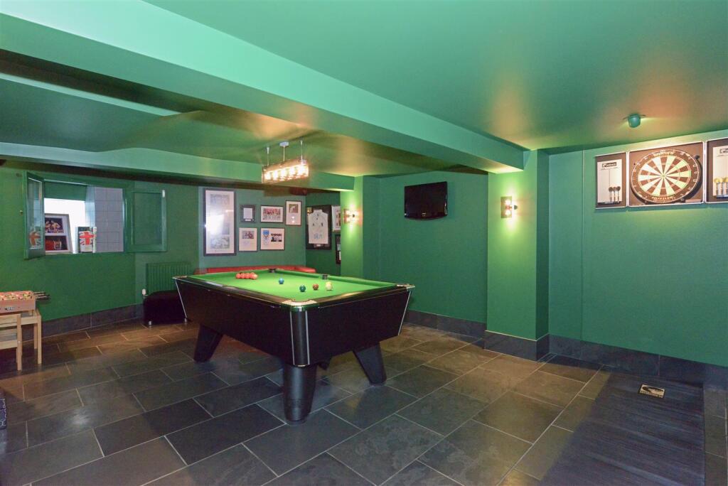 games room.JPG