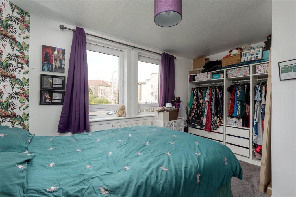 Lochend Drive 10