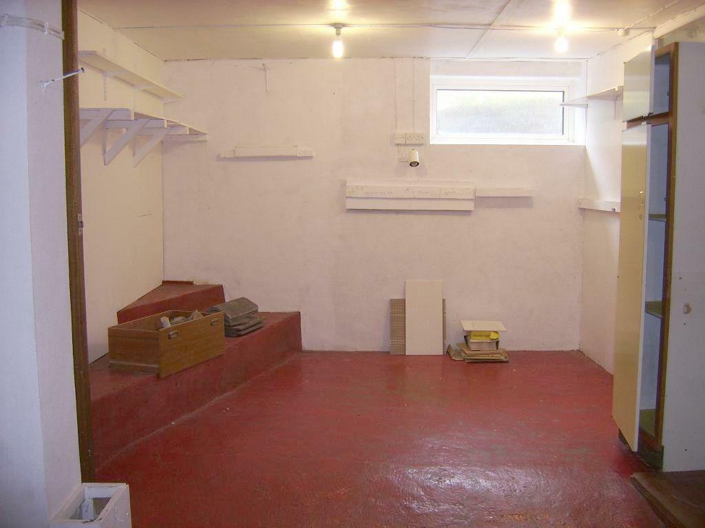 Further Garaging Area