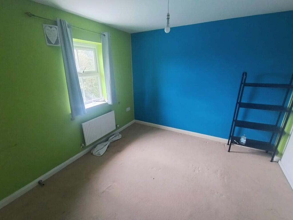 03f2d05e-6eb2-4db...