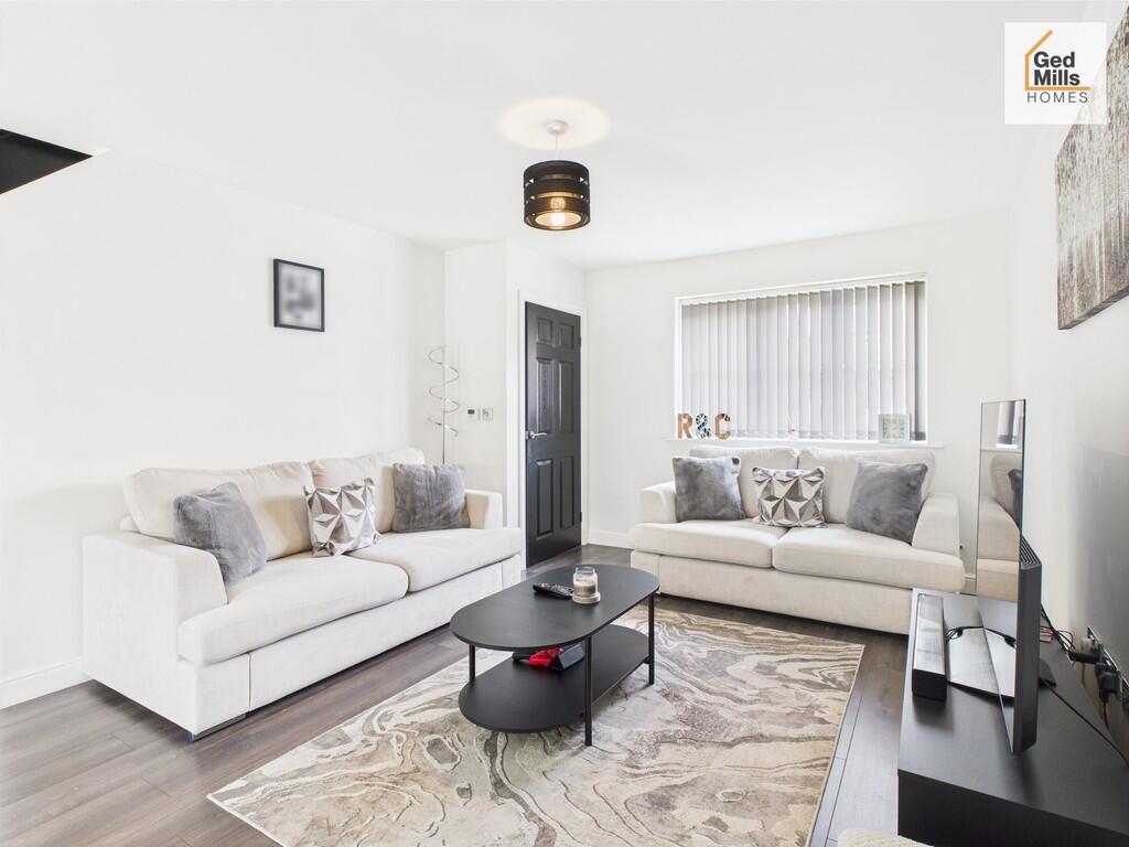 CAM04261G0-PR0043...