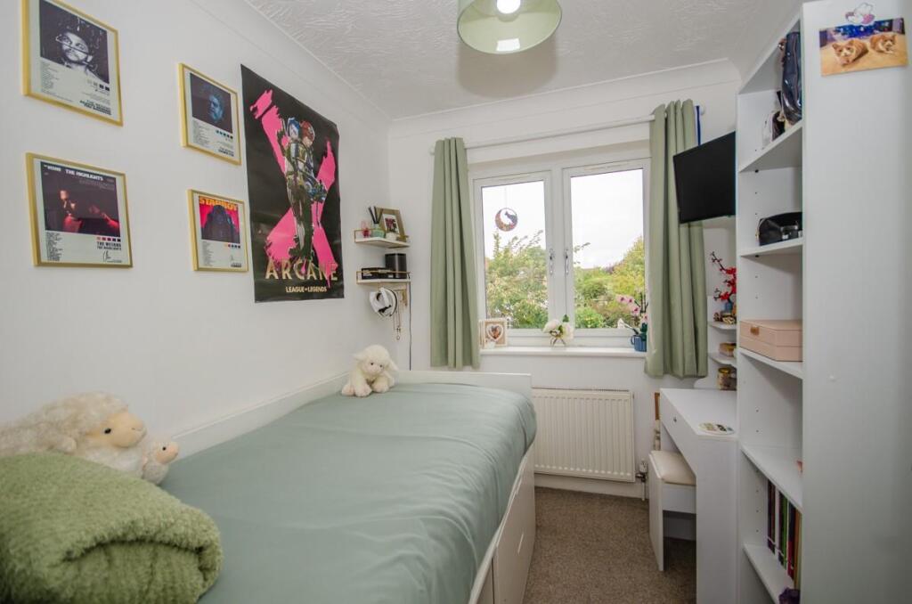 Bedroom 3.jpg