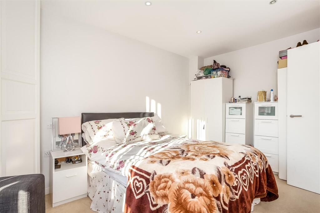 Bedroom.jpg