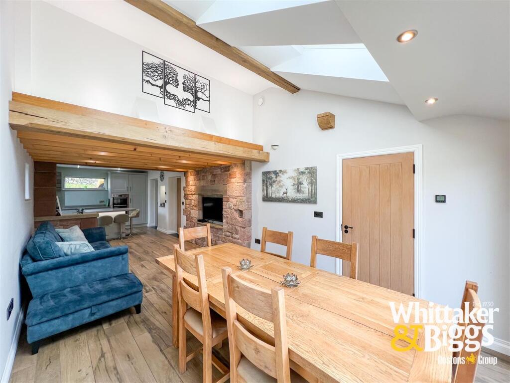 Dining / Living Room