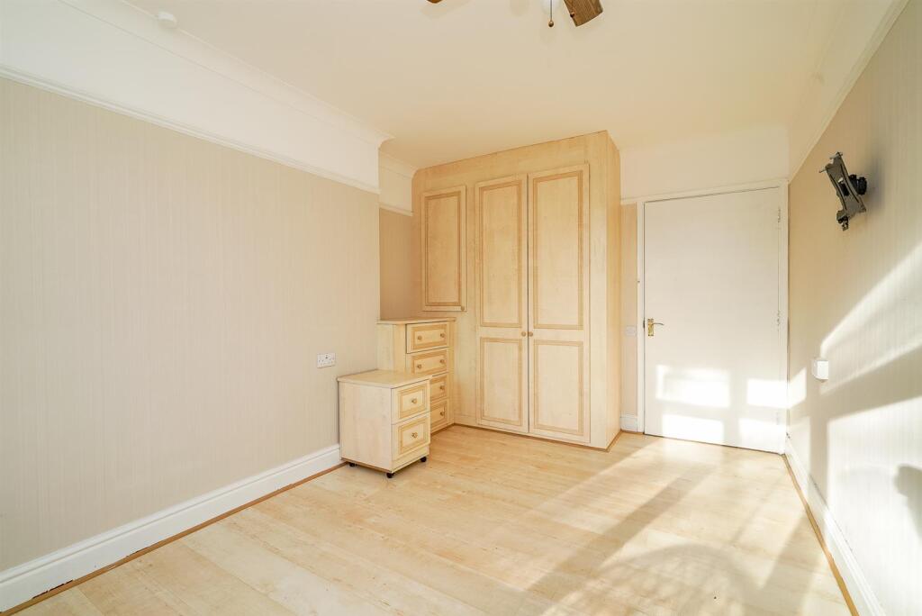 Bedroom/reception room