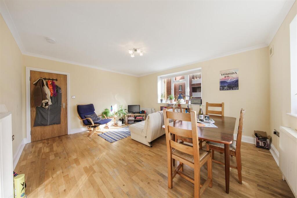 Flat 8, Wiltern Court - 1eBMR3Azwfywfg0FIsUa.jpg