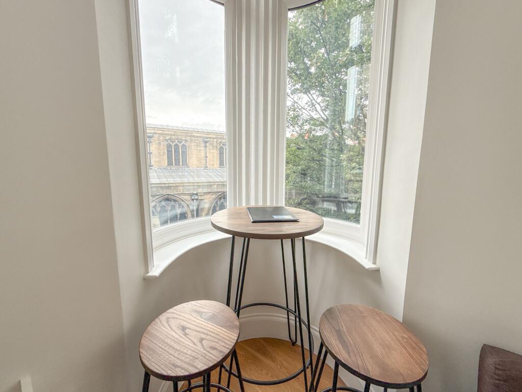 Lounge Feature Window