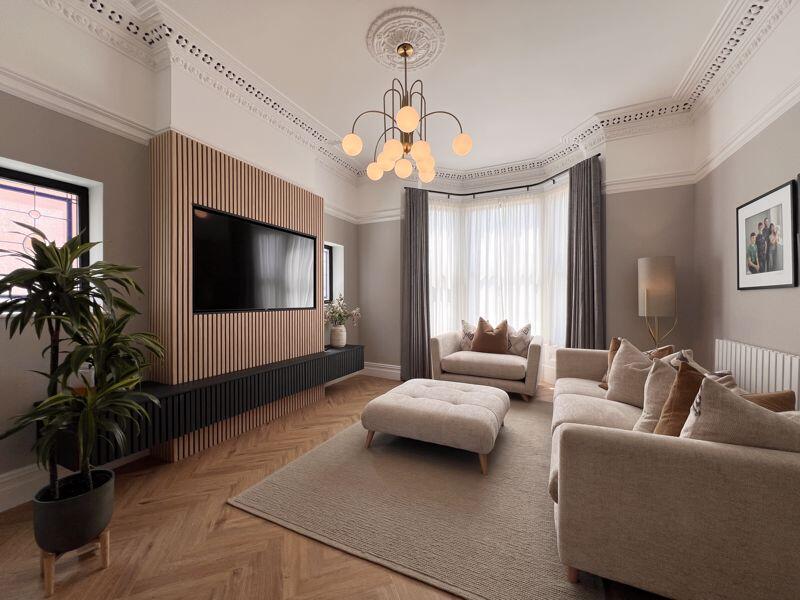 Living Room Right (1)