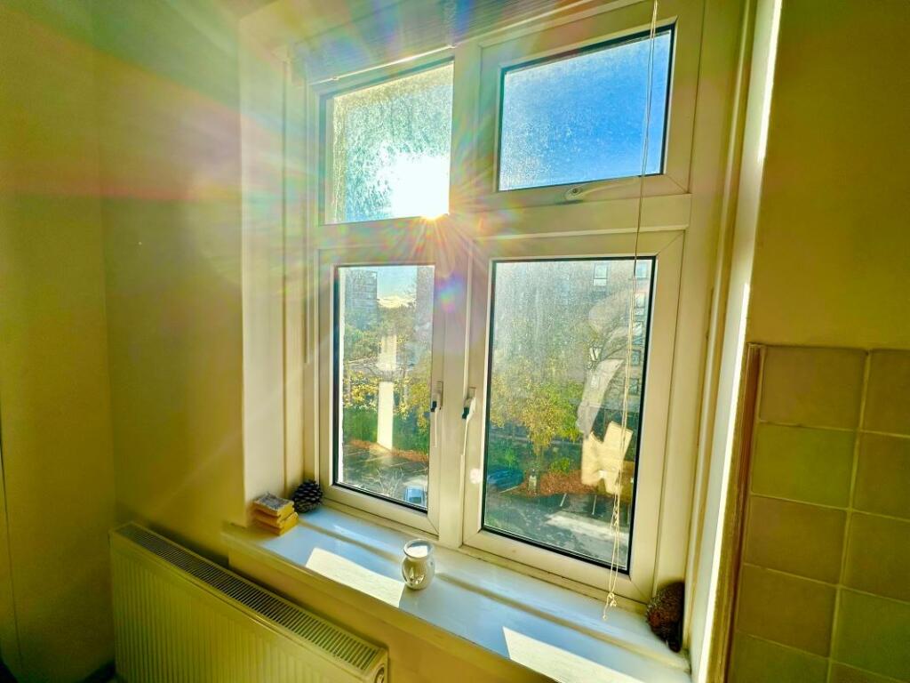 E8 Pine Grange, Bath Road, Bournemouth, Dorset, BH1 2PL