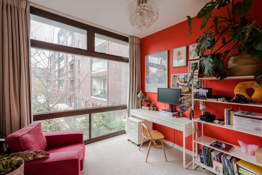 243975 - 3, 19 Cabanel Place-1.jpg