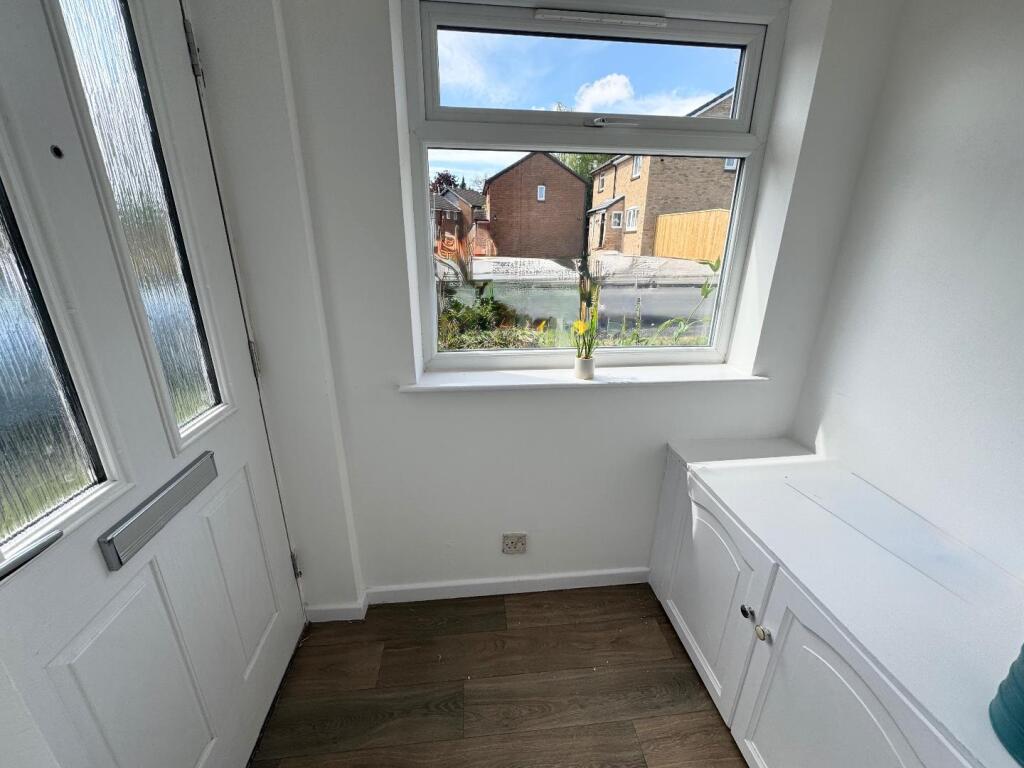 ENTRANCE PORCH