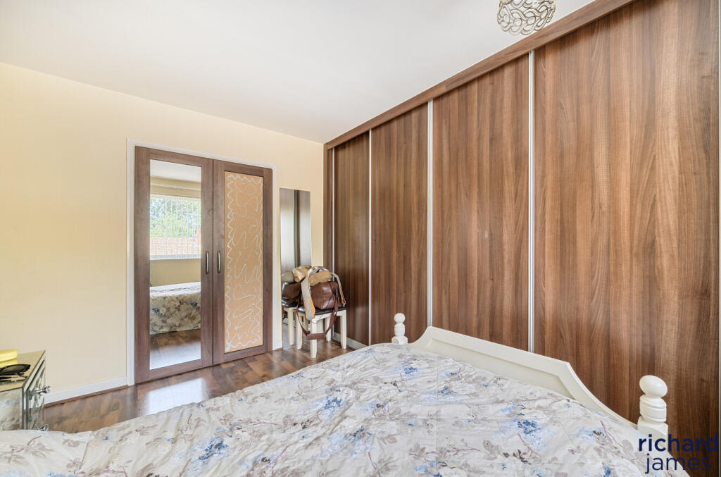 5a94a38019964393b6d0f849e2e37c16