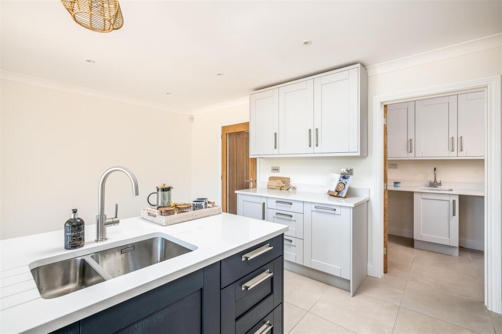 250618 - Plot 6 Halls Close, Braughing - 13.jpg