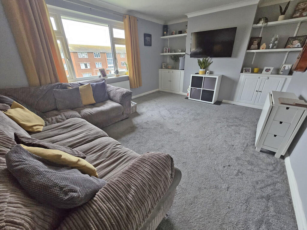Lroom (2)