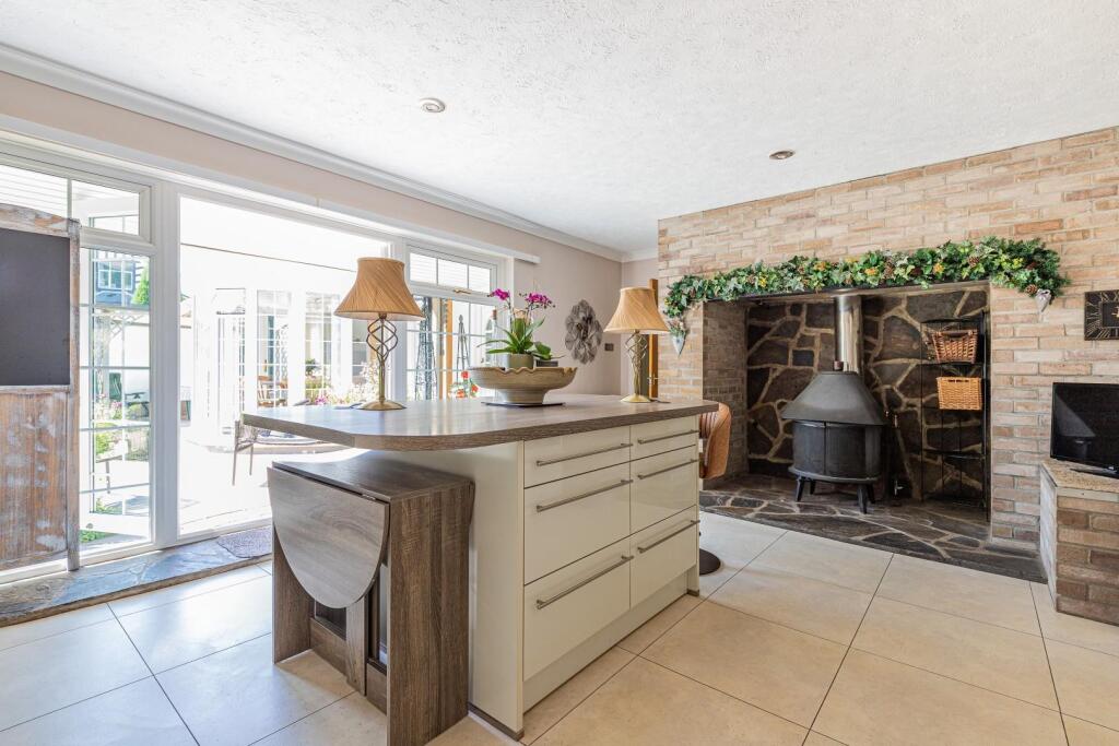 Fidlas Road 180-29.jpg