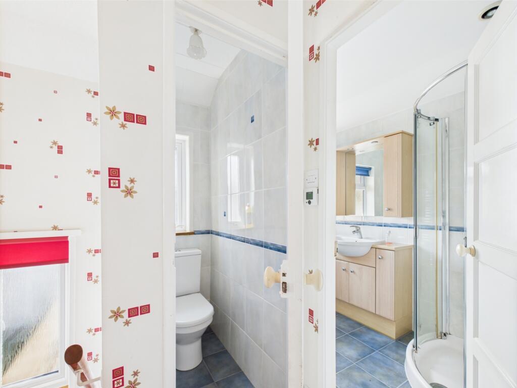 CAM01338G0-PR0104-STILL003