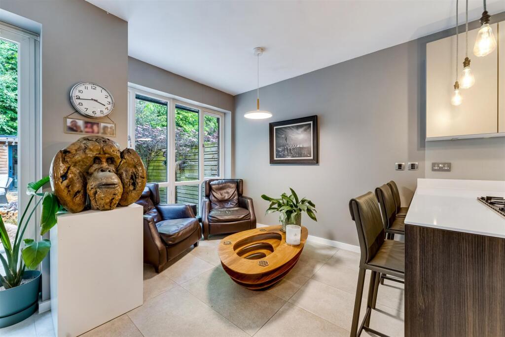 Open Plan Living Dining Kitchen