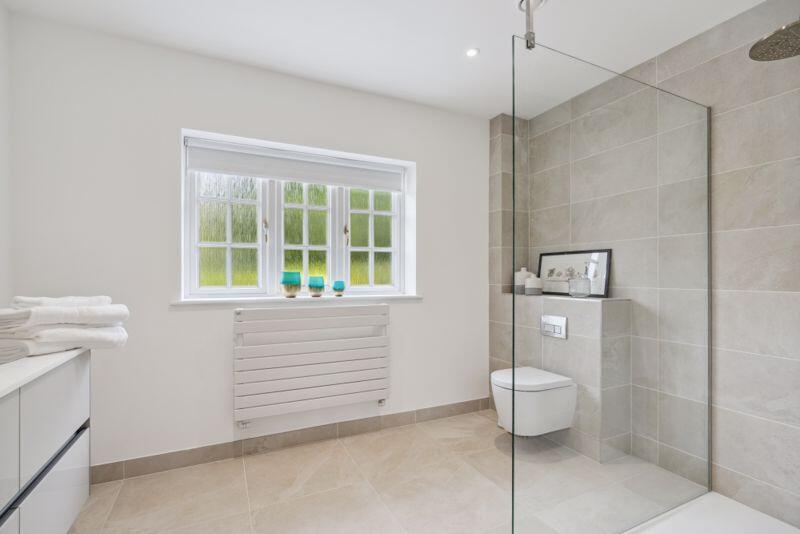 En suite Shower Room