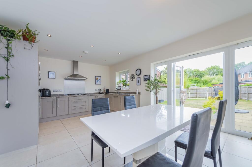 79 Llys Y Groes  PFP (21 of 39)