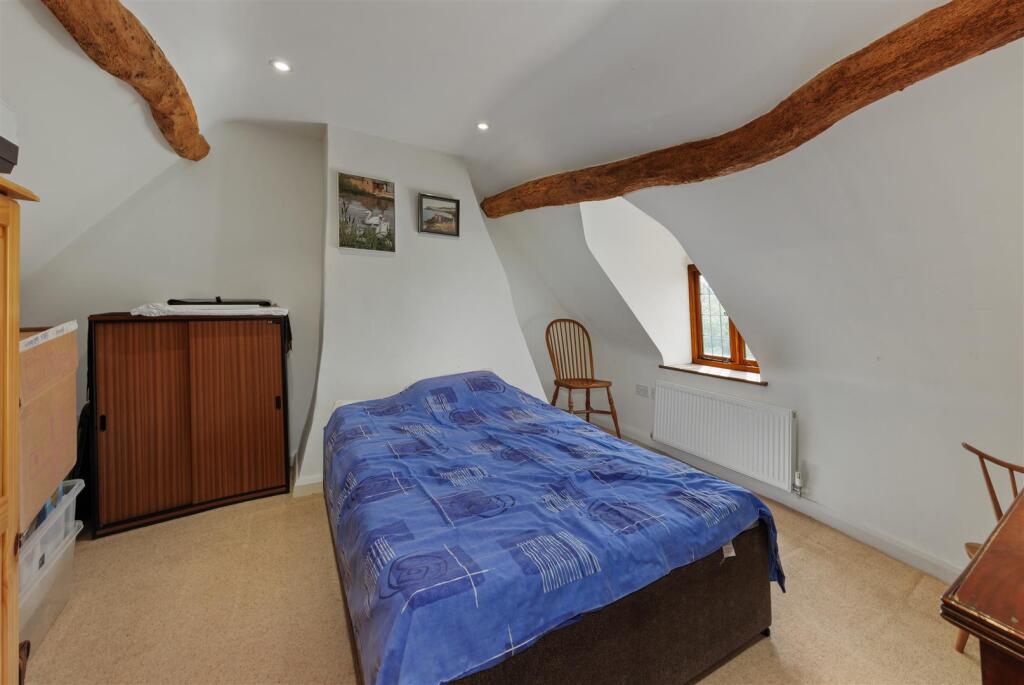 Bedroom 3.jpg