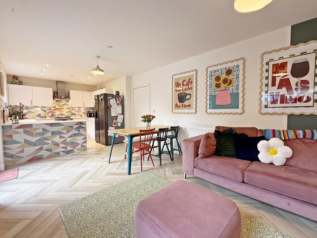 Kitchen/Diner/Family Room