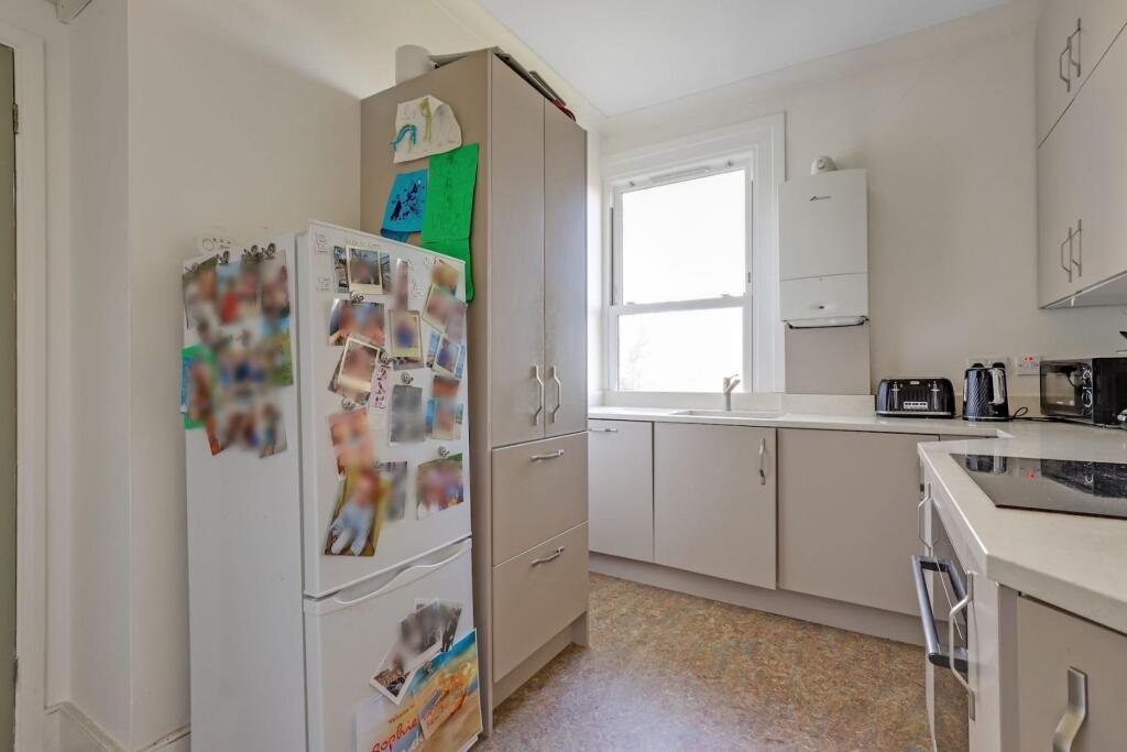 03-4083JHPropWorld - 30c Panmure Road - 7-medium.j