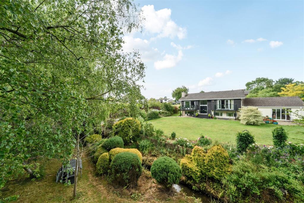 1 Pigeon Hill, Tiffield (e) (4).jpg