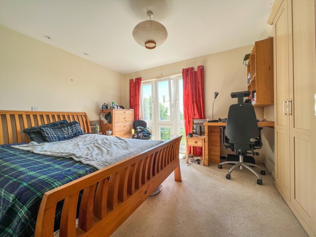 Call 02920 668585 to secure your viewing_6