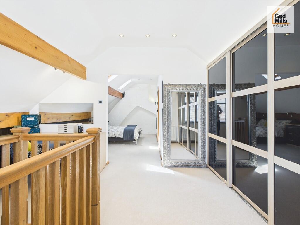 CAM04261G0-PR0041...