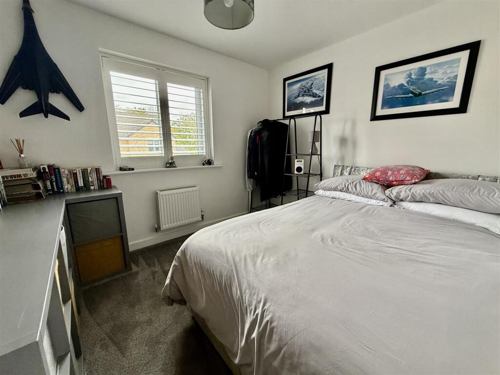 BEDROOM TWO