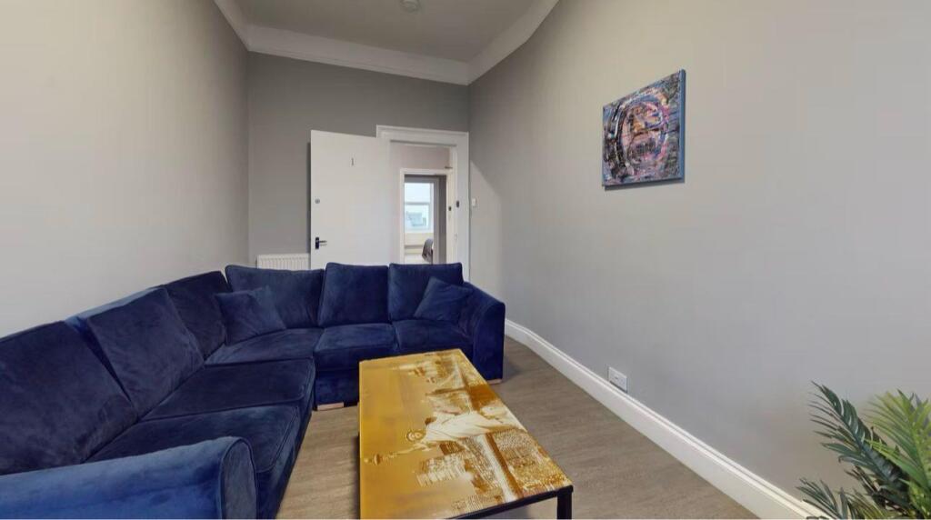 WhatsApp Image 2025-03-18 at 14.10.59 (2).jpeg