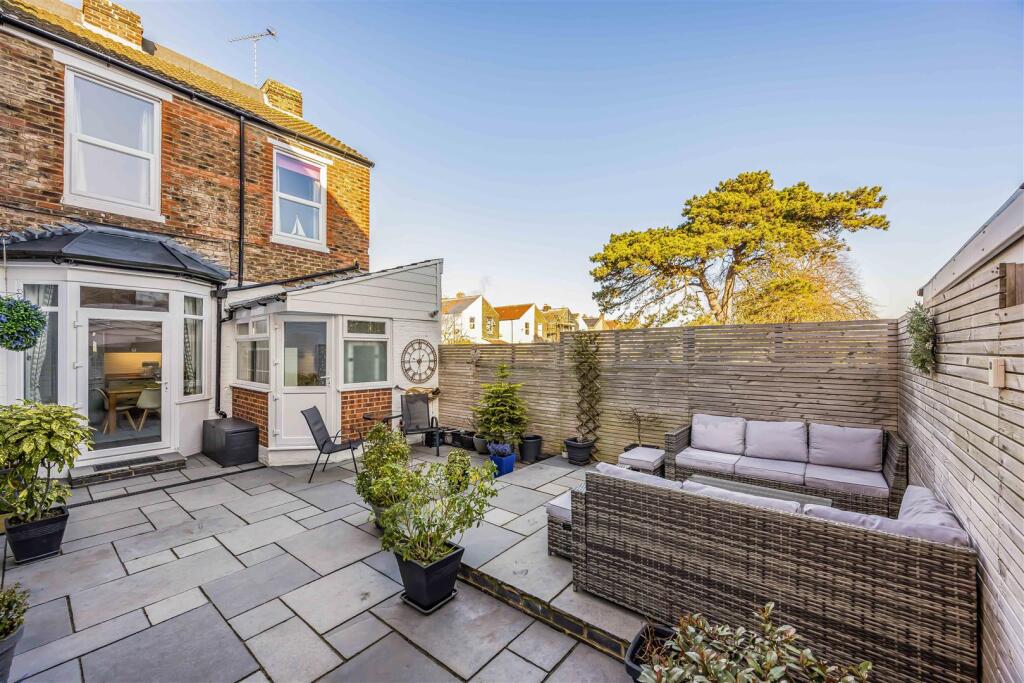 31 Festing Grove, Southsea-Small-PorticoMarketing-