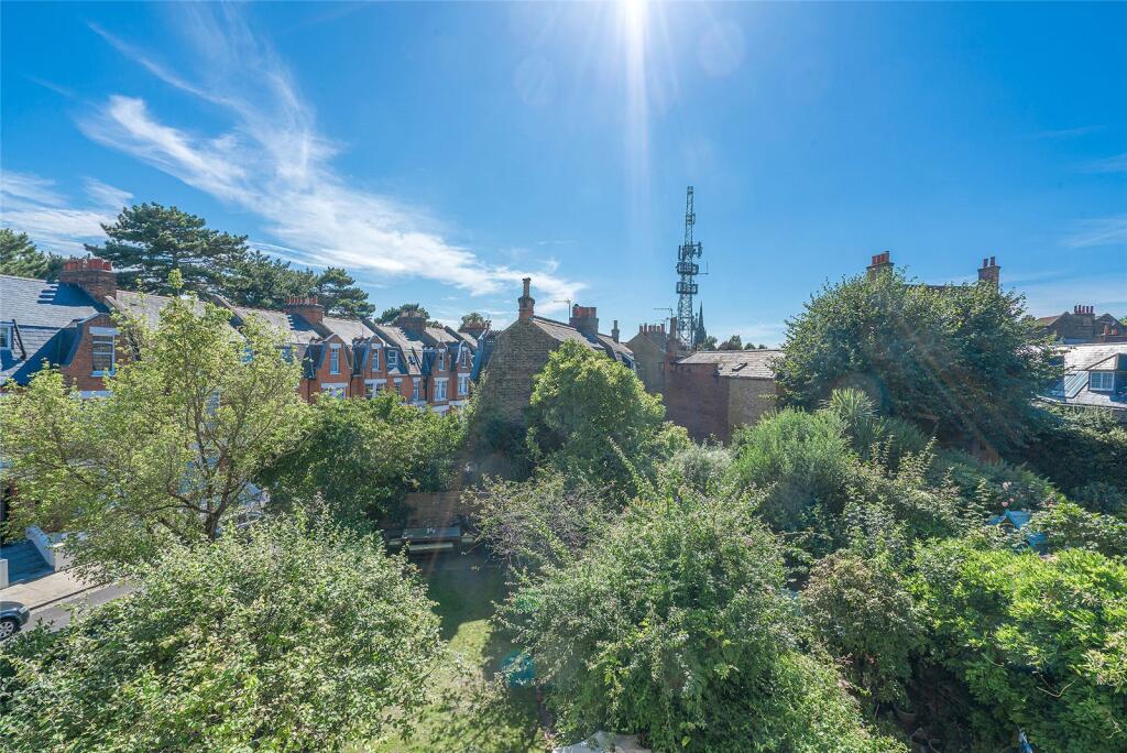 Top Floor Rear Views