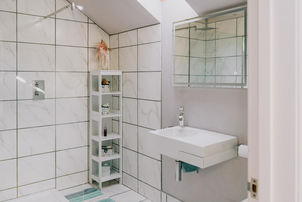 285668 - DSC07963-Edit.jpg