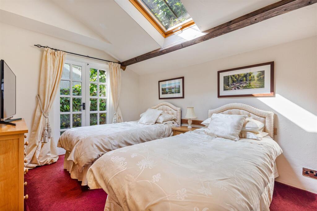 A18 - Orchard View Cottage Cockington Way - 250606