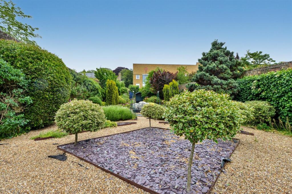 Officers Terrace22.JPG
